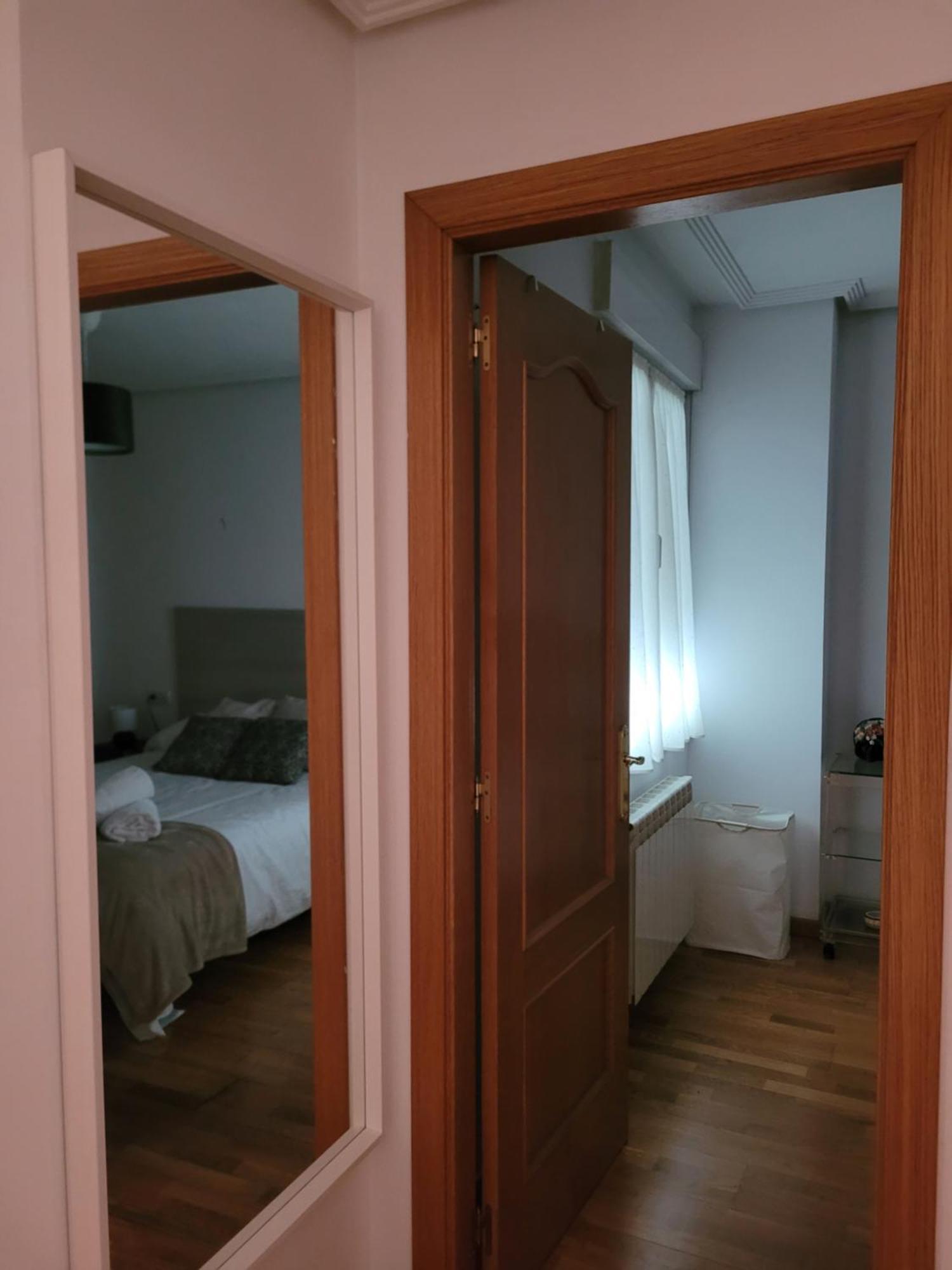 El Atico De Julio Del Campo Apartment เลออน ภายนอก รูปภาพ