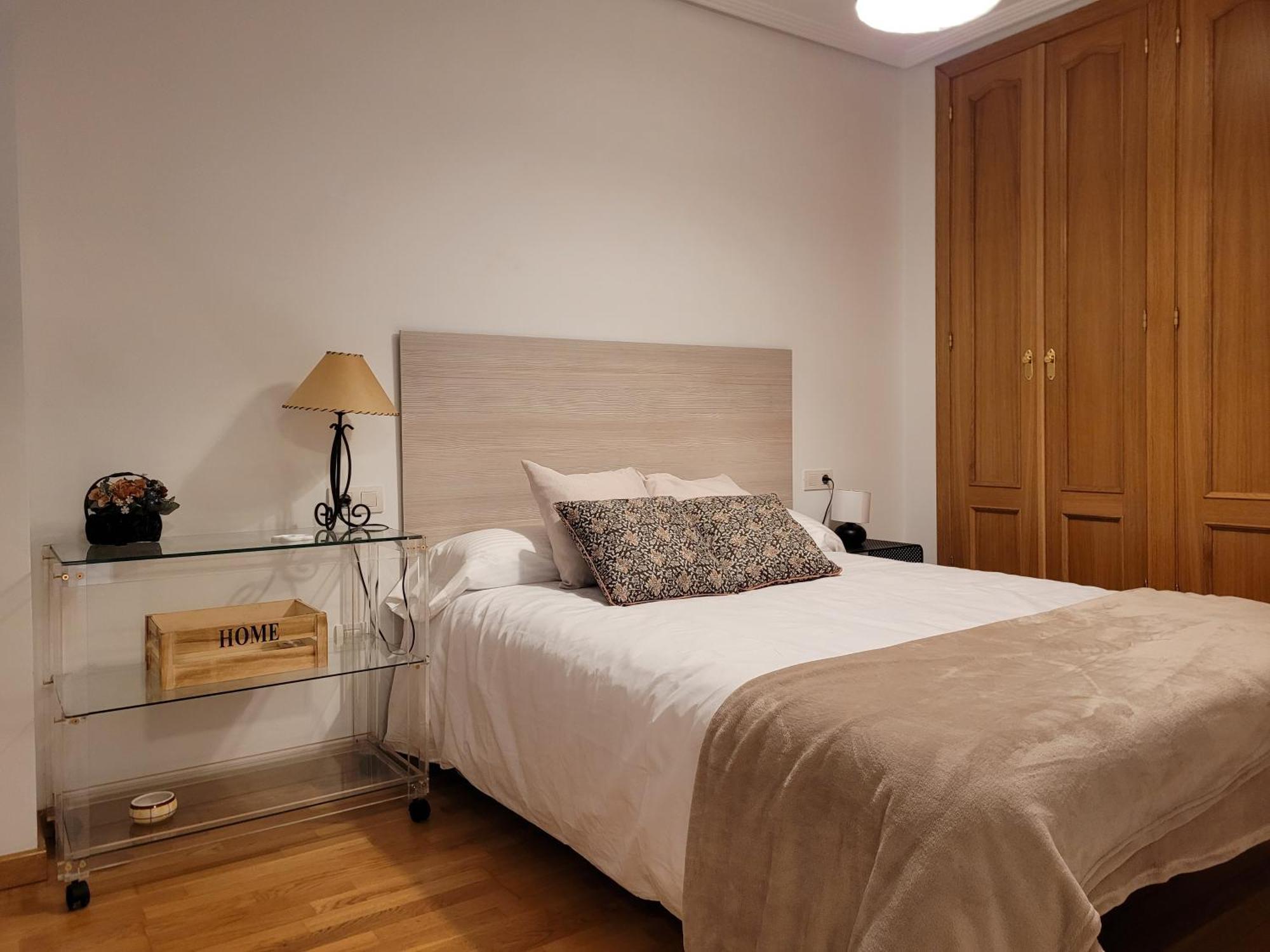 El Atico De Julio Del Campo Apartment เลออน ภายนอก รูปภาพ