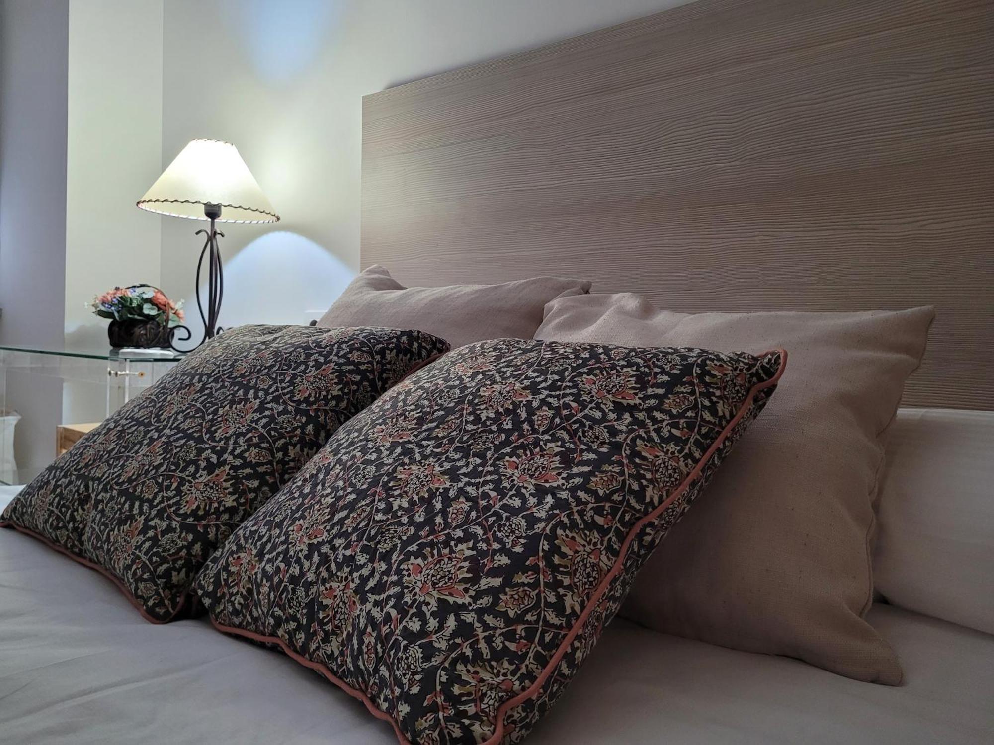El Atico De Julio Del Campo Apartment เลออน ภายนอก รูปภาพ